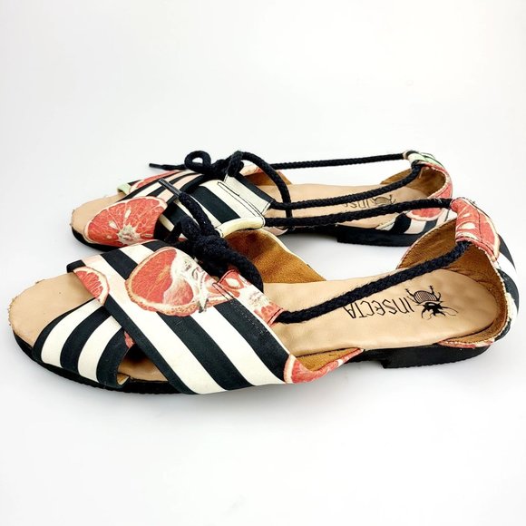 INSECTA Black white Striped Orange Fruit UNISEX Vegan Flats M 6.5 W 7.5 Peep Toe - Picture 7 of 11